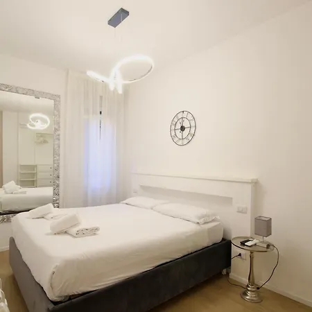 Hc - Live Doria Luxury By The Vatican